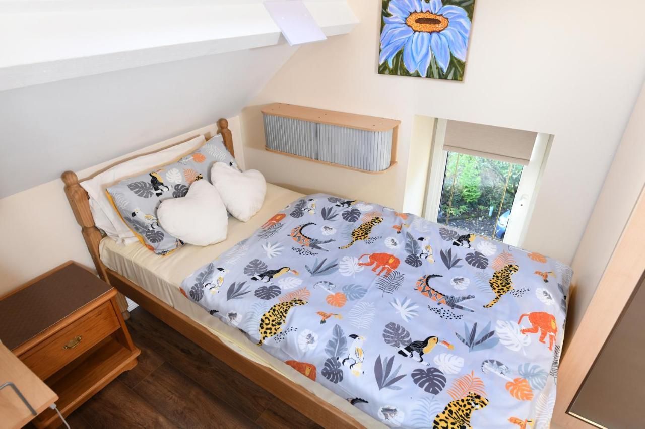 Bed & Breakfast Cilbrwyn Swansea